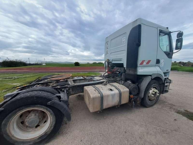 Renault PREMIUM 420.19 DCI 4X2 - Cap tractor: Foto 2 Renault PREMIUM 420.19 DCI 4X2 - Cap tractor: Foto 2