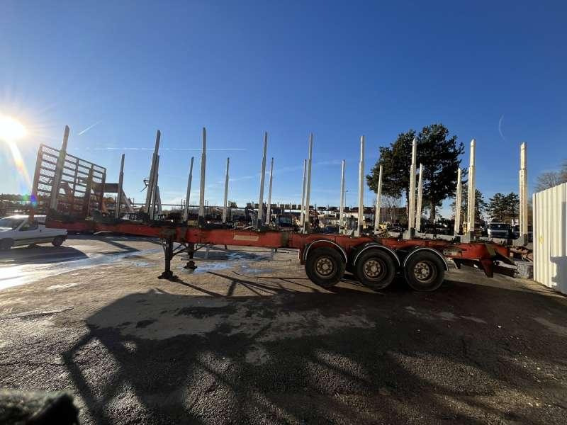 Fruehauf GRUMIERE 3 ESSIEUX - Camion forestier: Foto 4 Fruehauf GRUMIERE 3 ESSIEUX - Camion forestier: Foto 4