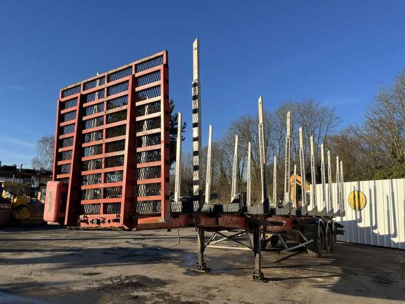 Fruehauf GRUMIERE 3 ESSIEUX - Camion forestier: Foto 2 Fruehauf GRUMIERE 3 ESSIEUX - Camion forestier: Foto 2