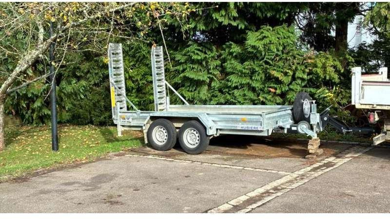 HUBIERE 2 ESSIEUX - Remorca auto: Foto 2 HUBIERE 2 ESSIEUX - Remorca auto: Foto 2