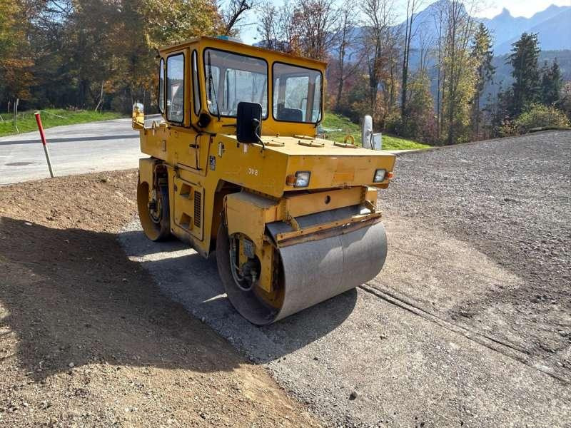 Hamm DV 8.22 - Cilindru compactor pentru asfalt: Foto 4 Hamm DV 8.22 - Cilindru compactor pentru asfalt: Foto 4