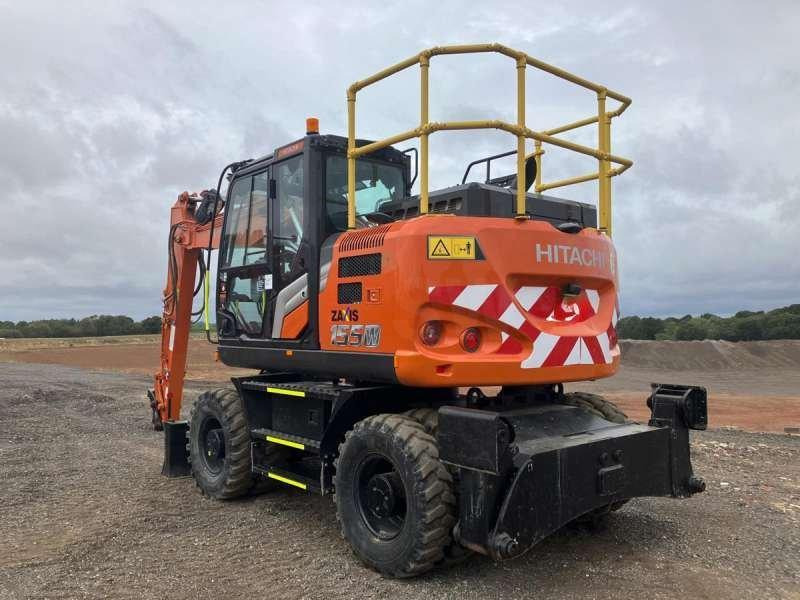 Hitachi ZX155W-7 - Excavator pe roţi: Foto 3 Hitachi ZX155W-7 - Excavator pe roţi: Foto 3