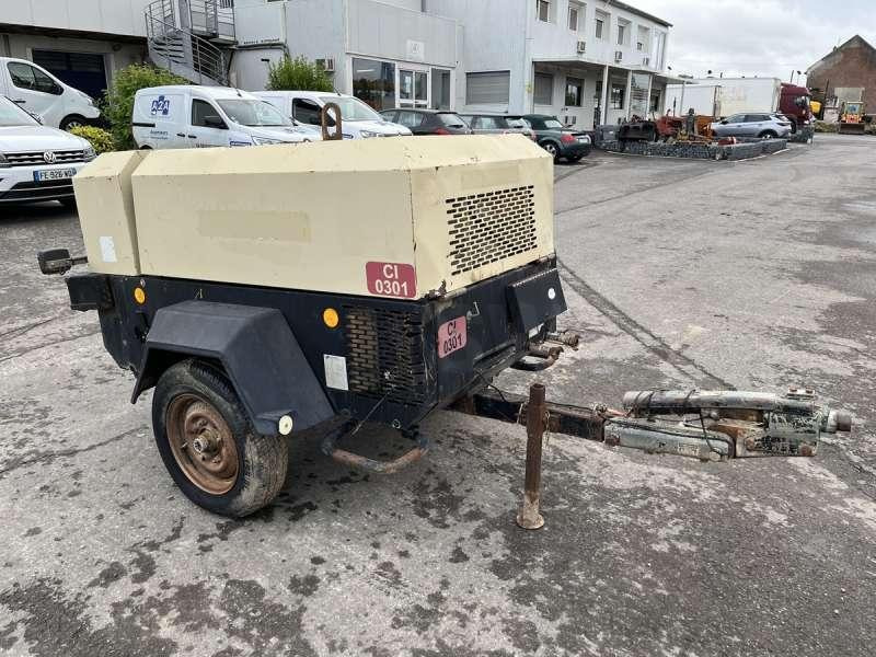 Ingersoll rand R1090 - Compresor de aer: Foto 1 Ingersoll rand R1090 - Compresor de aer: Foto 1