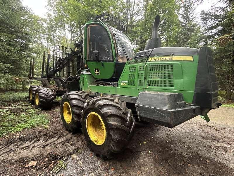 John Deere 1110G - Forwarder: Foto 1 John Deere 1110G - Forwarder: Foto 1