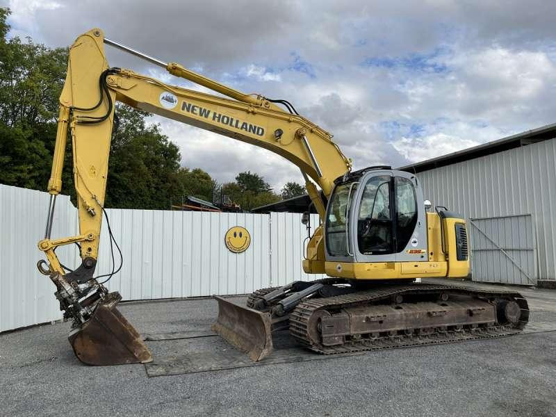 Kobelco SK235SRNLC-1ES - Excavator pe şenile: Foto 1 Kobelco SK235SRNLC-1ES - Excavator pe şenile: Foto 1
