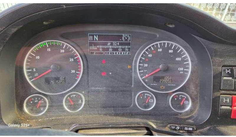 MAN TGS 6X4 - Camion basculantă: Foto 4 MAN TGS 6X4 - Camion basculantă: Foto 4