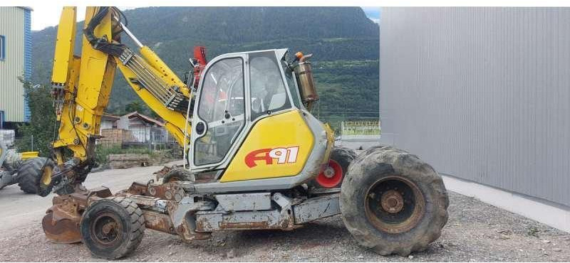 MENZI MUCK A91MOBIL - Excavator păianjen: Foto 1 MENZI MUCK A91MOBIL - Excavator păianjen: Foto 1