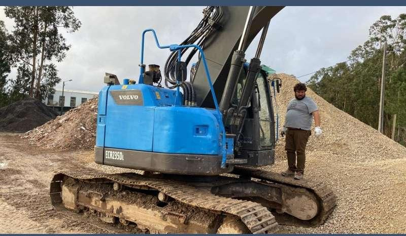 Volvo ECR235DL - Excavator pe şenile: Foto 4 Volvo ECR235DL - Excavator pe şenile: Foto 4