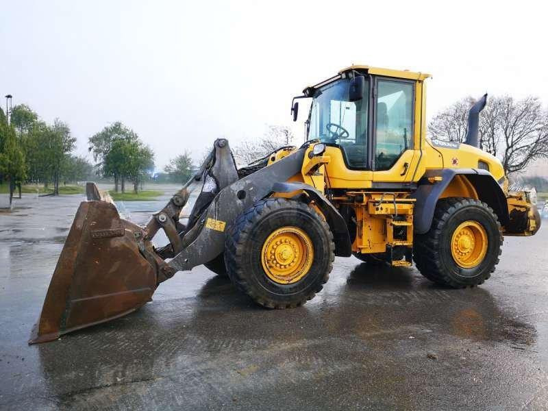 Volvo L70G - Încărcător frontal pe pneuri: Foto 1 Volvo L70G - Încărcător frontal pe pneuri: Foto 1