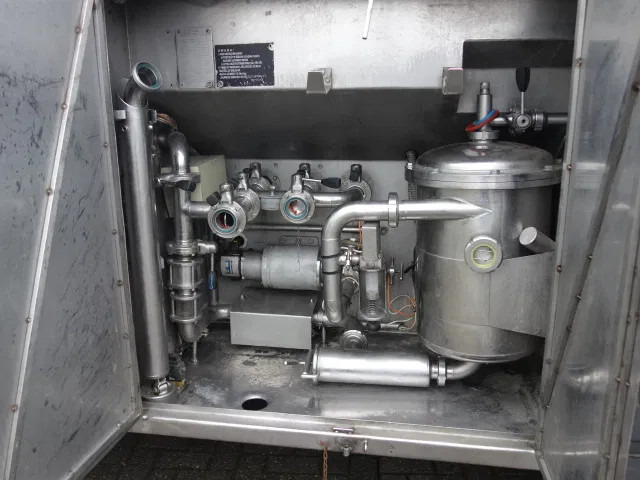 Renault Premium 370 16000liter steanless steeltank - Camion cisternă: Foto 3 Renault Premium 370 16000liter steanless steeltank - Camion cisternă: Foto 3