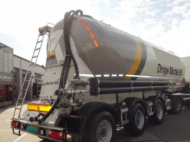 SPITZER 39m3 3 compartments,STOFFILTER, - Semiremorcă cisternă: Foto 3 SPITZER 39m3 3 compartments,STOFFILTER, - Semiremorcă cisternă: Foto 3