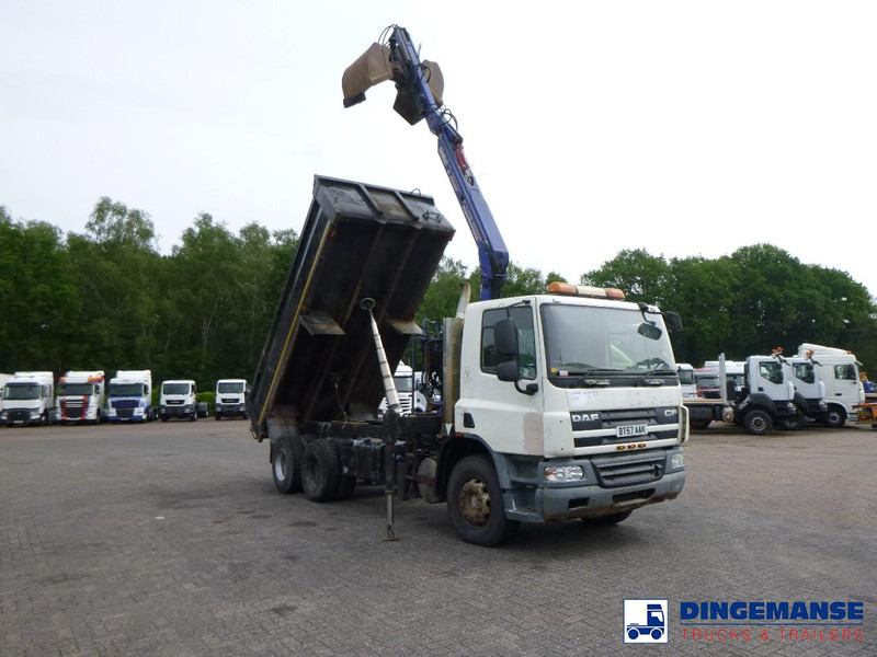 DAF CF 75.310 6x4 RHD tipper + HMF 1144 K-1 + grapple - Camion cu macara: Foto 2 DAF CF 75.310 6x4 RHD tipper + HMF 1144 K-1 + grapple - Camion cu macara: Foto 2