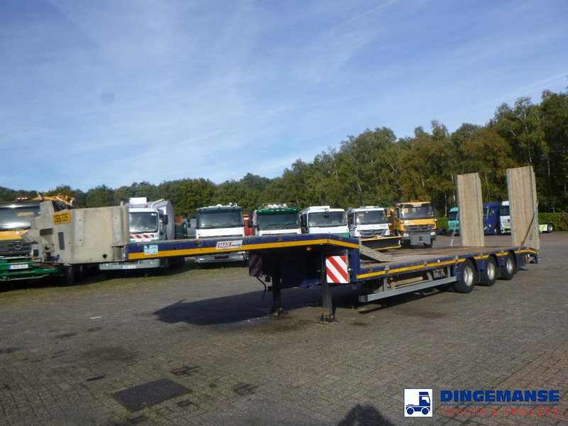Faymonville 3-axle semi-lowbed trailer 50T + ramps - Semiremorcă transport agabaritic: Foto 1 Faymonville 3-axle semi-lowbed trailer 50T + ramps - Semiremorcă transport agabaritic: Foto 1