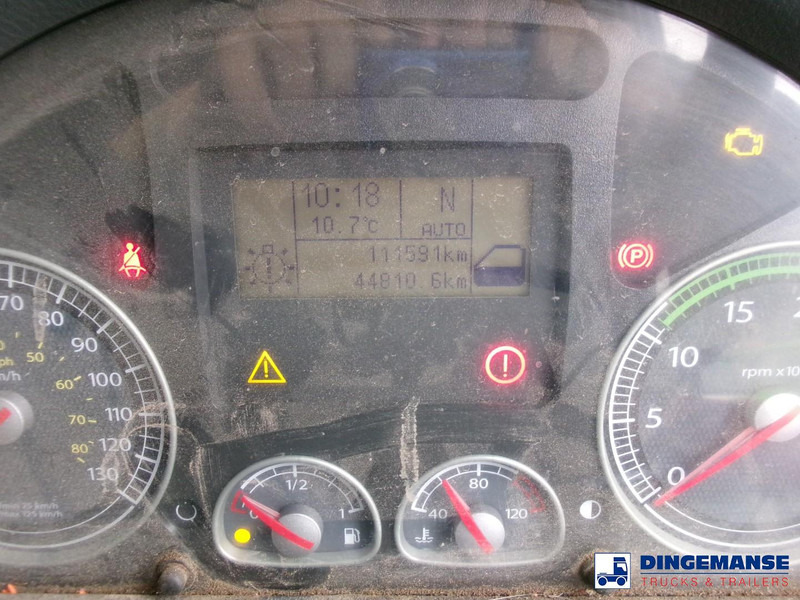 Camion platformă Iveco Eurocargo ML180E25 4x2 RHD: Foto 12 Camion platformă Iveco Eurocargo ML180E25 4x2 RHD: Foto 12