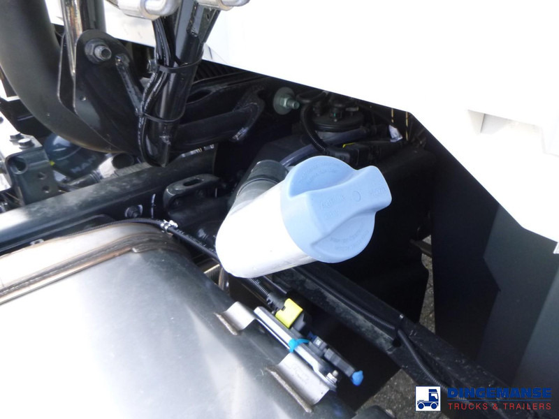 Camion şasiu nou MAN TGM 13.320 4X4 BL chassis / new/unused: Foto 8 Camion şasiu nou MAN TGM 13.320 4X4 BL chassis / new/unused: Foto 8