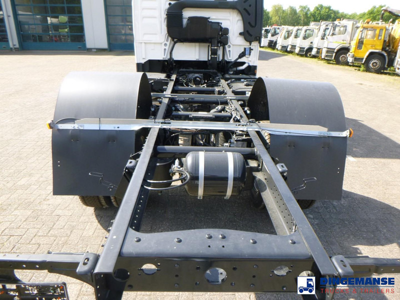 Camion şasiu nou MAN TGM 13.320 4X4 BL chassis / new/unused: Foto 6 Camion şasiu nou MAN TGM 13.320 4X4 BL chassis / new/unused: Foto 6