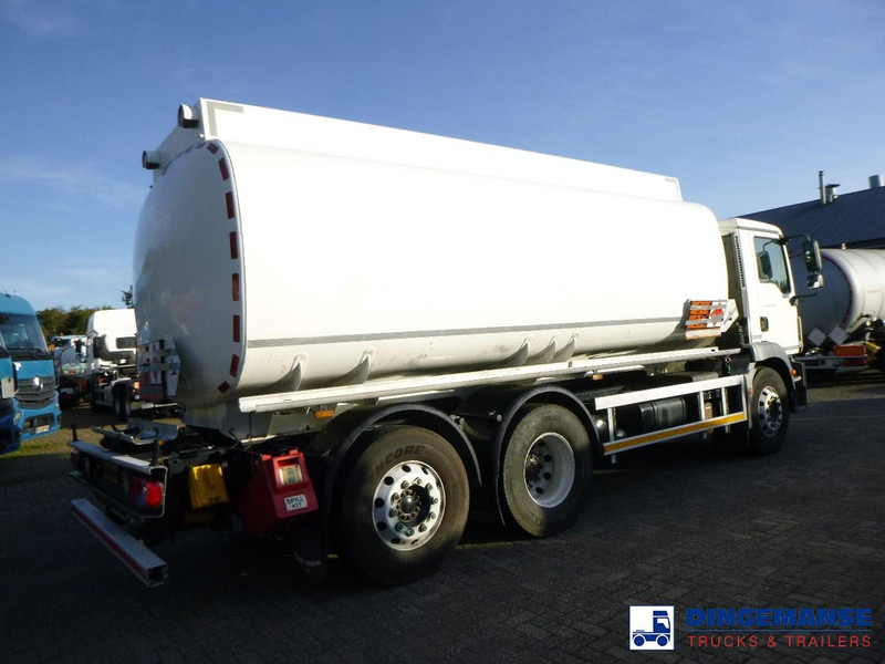 MAN TGM 26.340 6X2 RHD fuel tank 21 m3 / 5 comp - Camion cisternă: Foto 4 MAN TGM 26.340 6X2 RHD fuel tank 21 m3 / 5 comp - Camion cisternă: Foto 4
