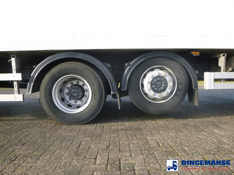 Mercedes-Benz Antos 2533 RHD 6x2 Thermoking T1000R frigo în leasing Mercedes-Benz Antos 2533 RHD 6x2 Thermoking T1000R frigo: Foto 7 Mercedes-Benz Antos 2533 RHD 6x2 Thermoking T1000R frigo în leasing Mercedes-Benz Antos 2533 RHD 6x2 Thermoking T1000R frigo: Foto 7