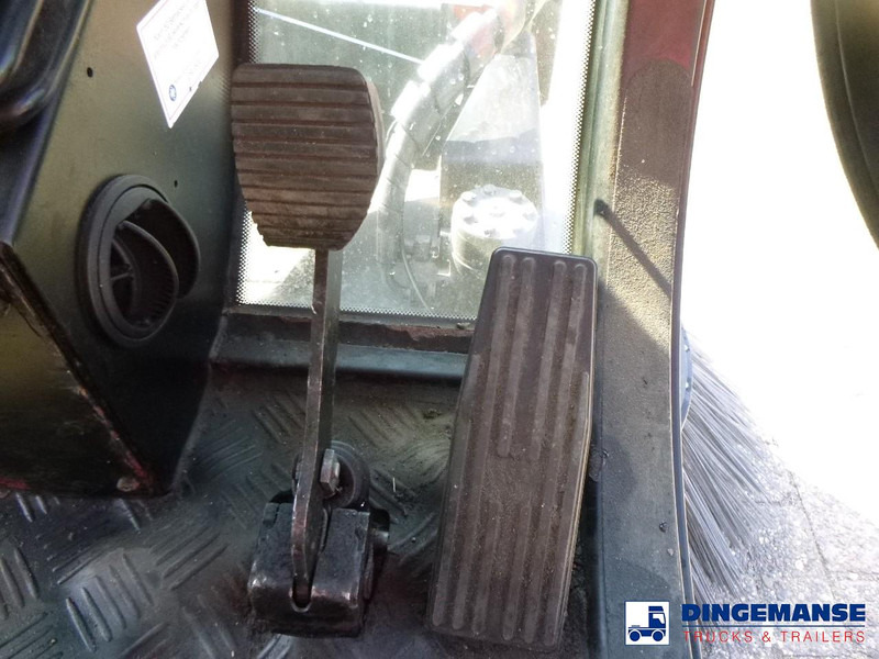 Măturătoare stradală Nilfisk City Ranger CR3500 sweeper: Foto 14 Măturătoare stradală Nilfisk City Ranger CR3500 sweeper: Foto 14