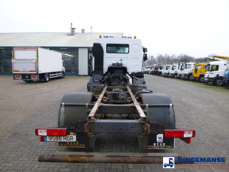 Renault Kerax 380 DXI 4x4 Euro 5 chassis + PTO - Camion şasiu: Foto 5 Renault Kerax 380 DXI 4x4 Euro 5 chassis + PTO - Camion şasiu: Foto 5