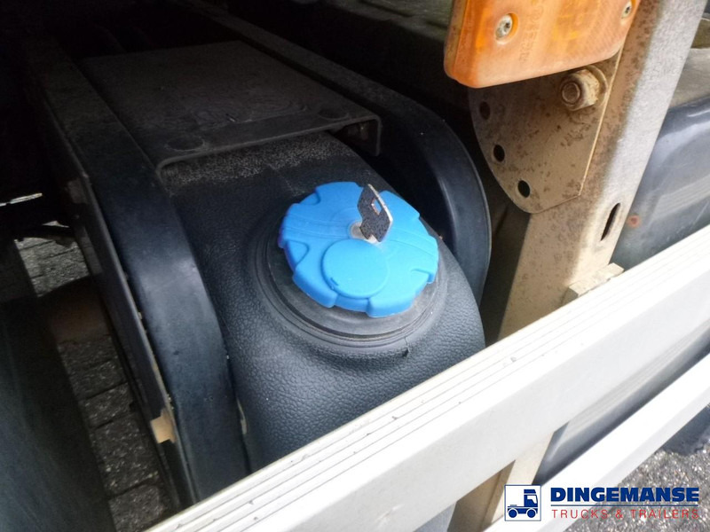 Camion cu macara Renault Premium 380 DXI 6x2 RHD + Hiab 122 B2 Duo: Foto 8 Camion cu macara Renault Premium 380 DXI 6x2 RHD + Hiab 122 B2 Duo: Foto 8