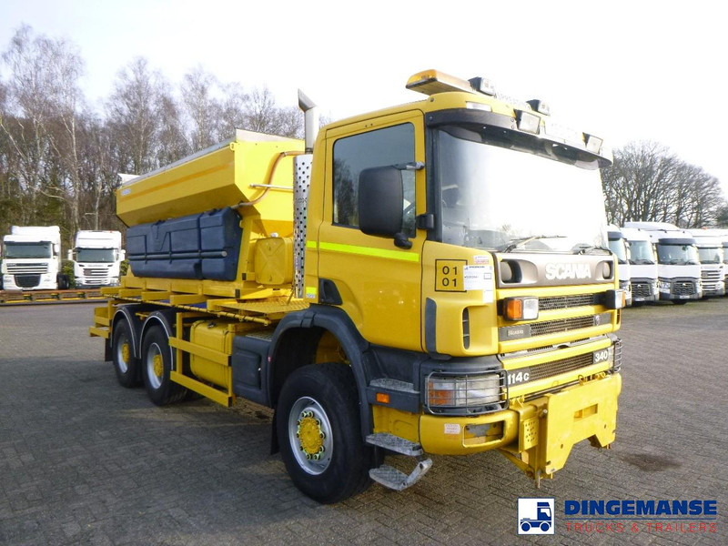 Scania P114-340 CB 6X6 RHD gritter / snow plough - Utilaj deszăpezire: Foto 2 Scania P114-340 CB 6X6 RHD gritter / snow plough - Utilaj deszăpezire: Foto 2