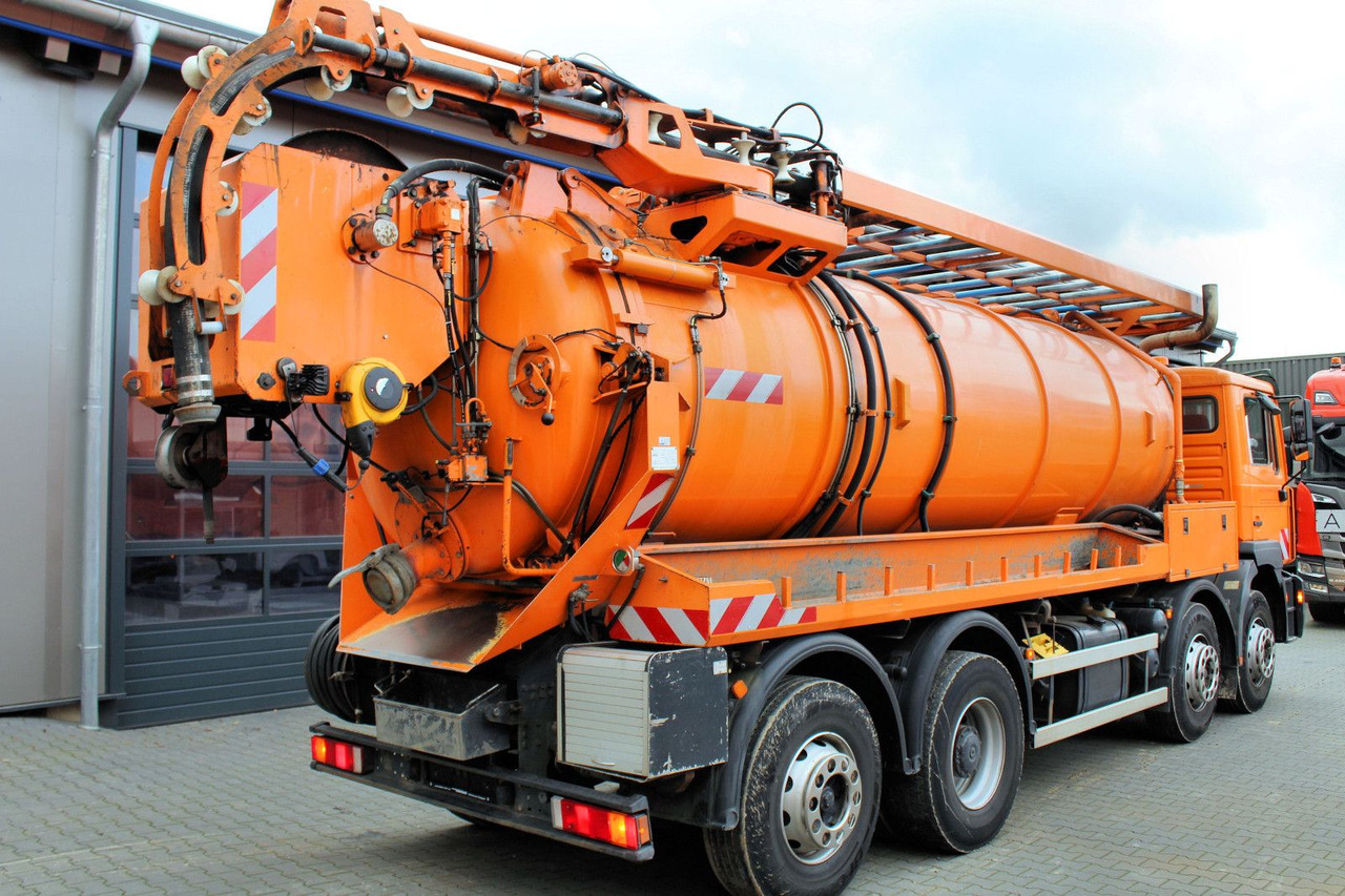 MAN FE 32.410 A 8x2 Assmann 17m³ Saug u.Druck INOX - Maşină pentru vidanjări: Foto 4 MAN FE 32.410 A 8x2 Assmann 17m³ Saug u.Druck INOX - Maşină pentru vidanjări: Foto 4
