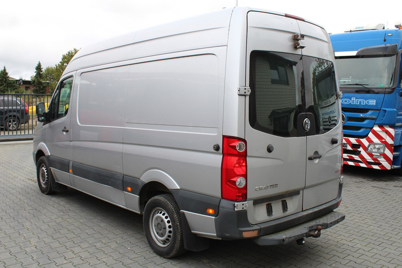 Volkswagen Crafter 2.5 TDI Kasten 3,5 t + AHK, Klima, - Dubă: Foto 4 Volkswagen Crafter 2.5 TDI Kasten 3,5 t + AHK, Klima, - Dubă: Foto 4