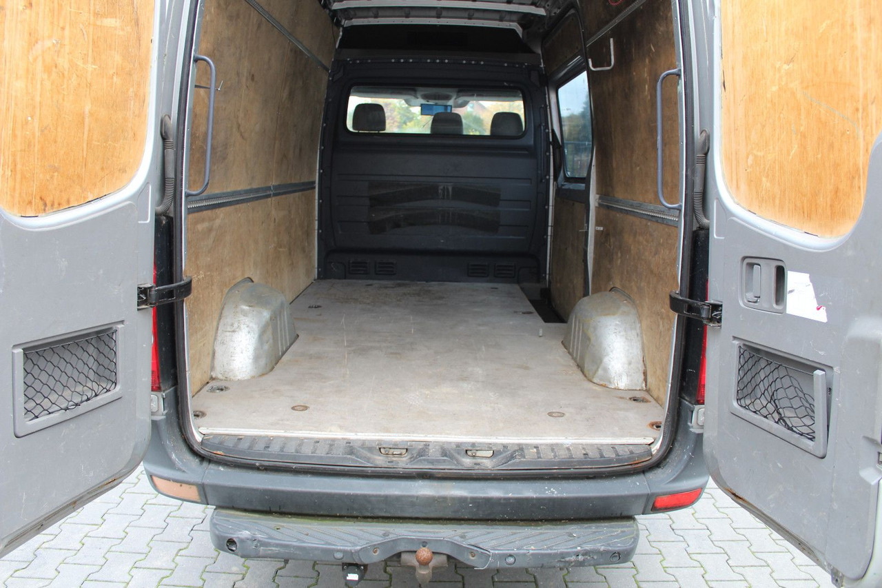 Volkswagen Crafter 2.5 TDI Kasten 3,5 t + AHK, Klima, - Dubă: Foto 5 Volkswagen Crafter 2.5 TDI Kasten 3,5 t + AHK, Klima, - Dubă: Foto 5