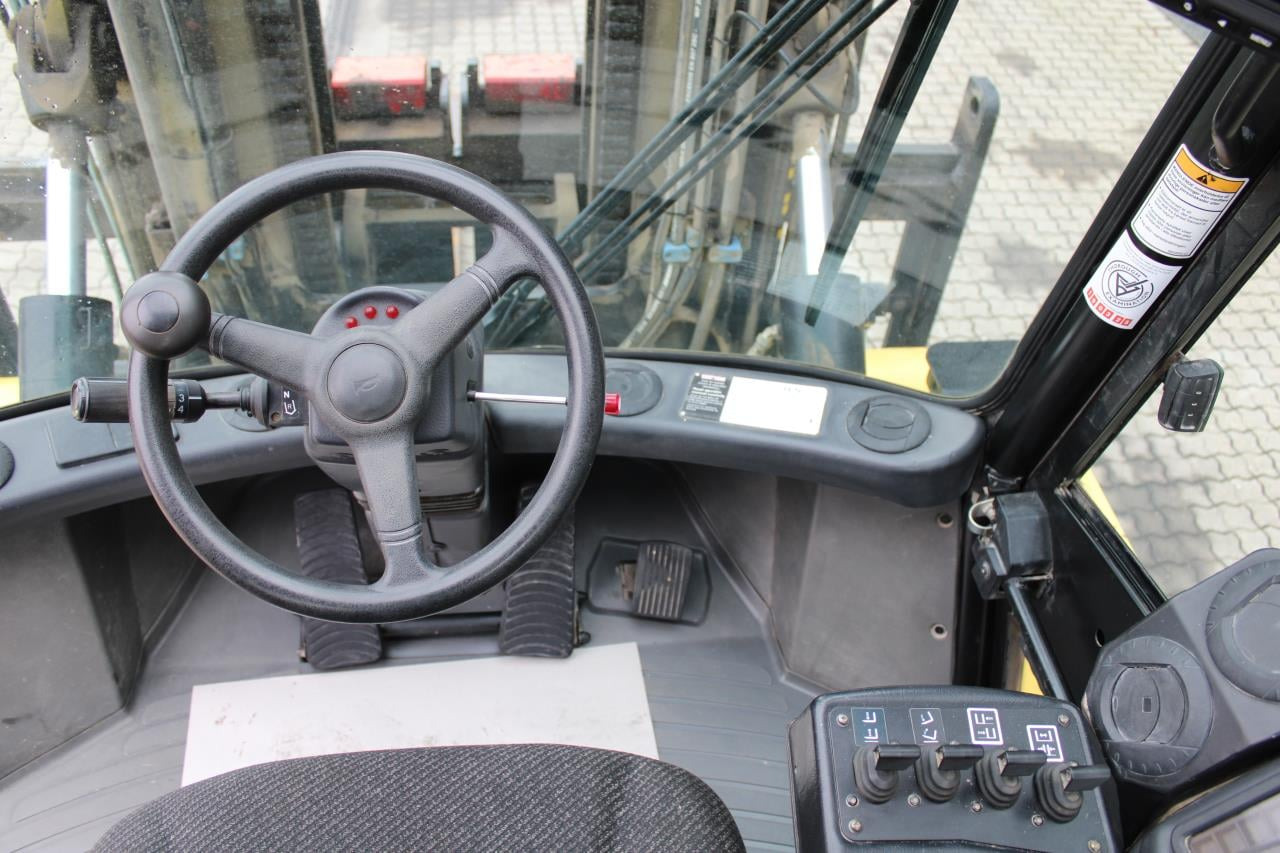 Hyster H9.00XM-6 - Stivuitor diesel: Foto 4 Hyster H9.00XM-6 - Stivuitor diesel: Foto 4