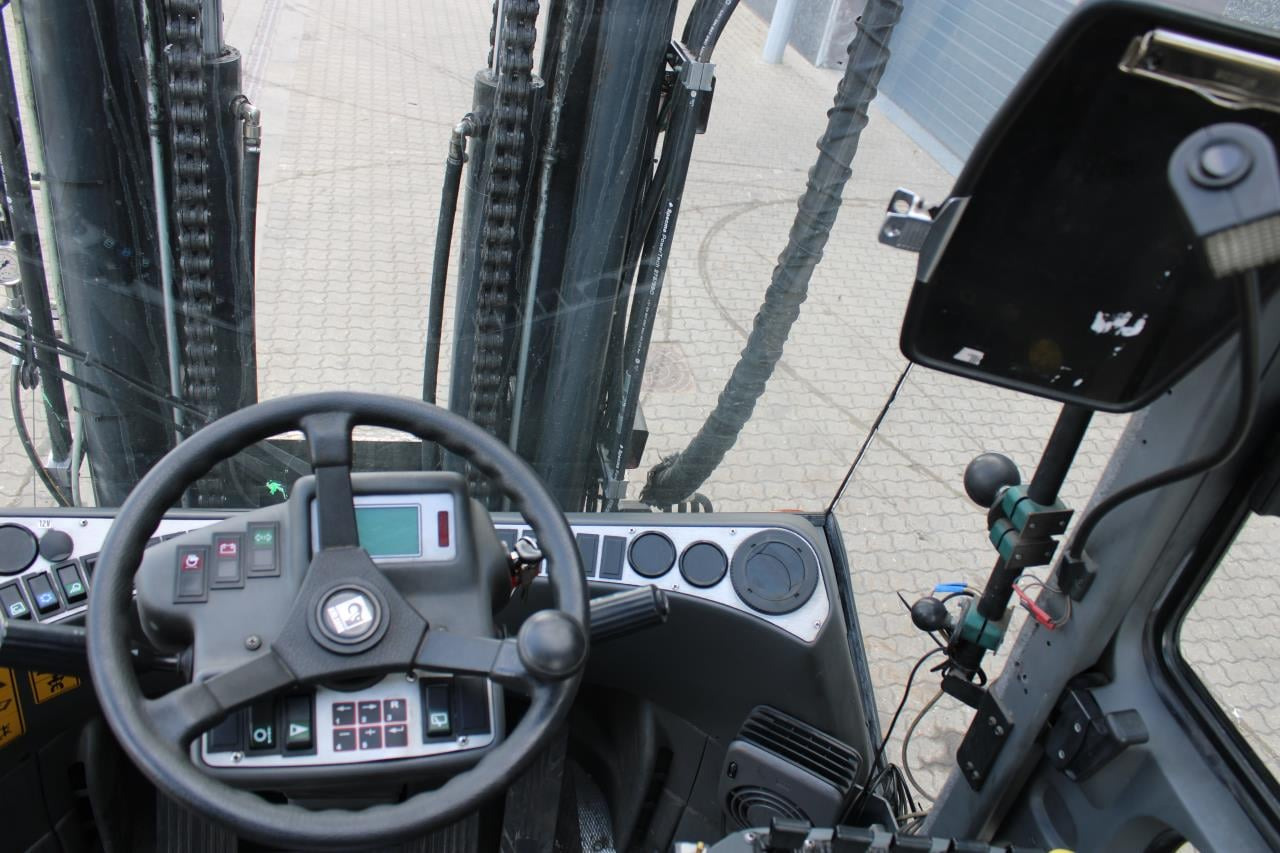 Kalmar DCE80-9 - Stivuitor diesel: Foto 4 Kalmar DCE80-9 - Stivuitor diesel: Foto 4