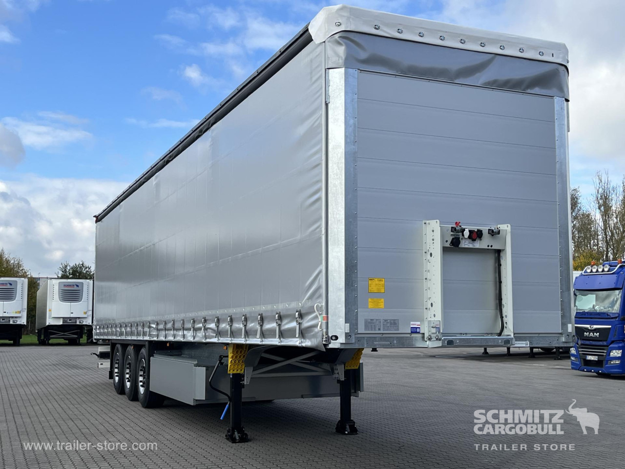 SCHMITZ Auflieger Curtainsider Standard - Semiremorcă prelată: Foto 1 SCHMITZ Auflieger Curtainsider Standard - Semiremorcă prelată: Foto 1
