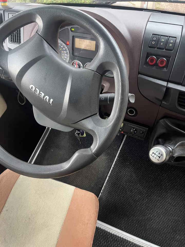 IVECO 100 Calipso New Car - Microbuz, Transport persoane: Foto 5 IVECO 100 Calipso New Car - Microbuz, Transport persoane: Foto 5