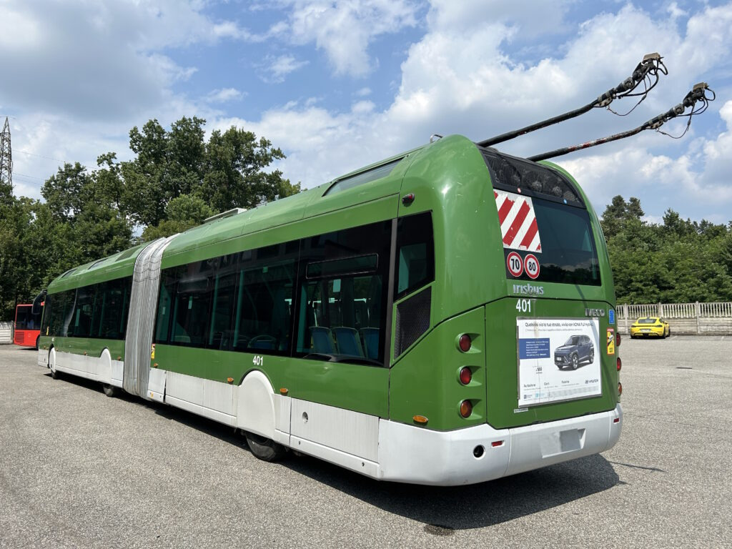 N.6 IRISBUS CRISTALIS ETB18 – Anno 2005 - Autobuz articulat: Foto 4 N.6 IRISBUS CRISTALIS ETB18 – Anno 2005 - Autobuz articulat: Foto 4
