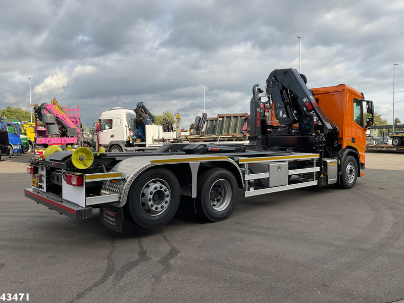 DAF FAN XD 450 Hiab 23 Tonmeter laadkraan - Camion cu cârlig, Camion cu macara: Foto 5 DAF FAN XD 450 Hiab 23 Tonmeter laadkraan - Camion cu cârlig, Camion cu macara: Foto 5