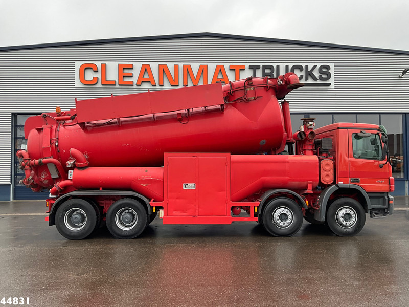 Mercedes-Benz Actros 4141 8x4 RVS Naaktgeboren drogestoffen Just 99.291 km! - Maşină pentru vidanjări: Foto 2 Mercedes-Benz Actros 4141 8x4 RVS Naaktgeboren drogestoffen Just 99.291 km! - Maşină pentru vidanjări: Foto 2