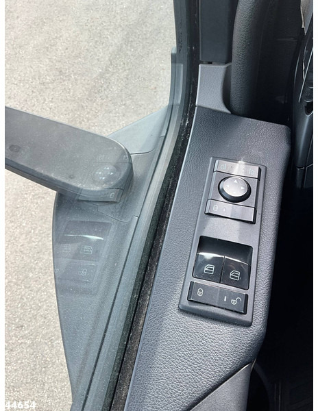 Maşină pentru vidanjări Mercedes-Benz Antos 1827 Euro 6 Leistikow Zuigopbouw: Foto 18 Maşină pentru vidanjări Mercedes-Benz Antos 1827 Euro 6 Leistikow Zuigopbouw: Foto 18