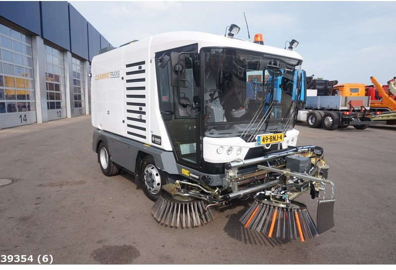 Ravo 560 STH met 3-de borstel - Măturătoare stradală: Foto 4 Ravo 560 STH met 3-de borstel - Măturătoare stradală: Foto 4