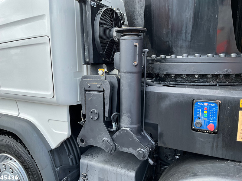 Camion cu macara Scania R490 8x2 Euro 6 Retarder HMF 85 Tonmeter laadkraan + Fly-jib: Foto 10 Camion cu macara Scania R490 8x2 Euro 6 Retarder HMF 85 Tonmeter laadkraan + Fly-jib: Foto 10