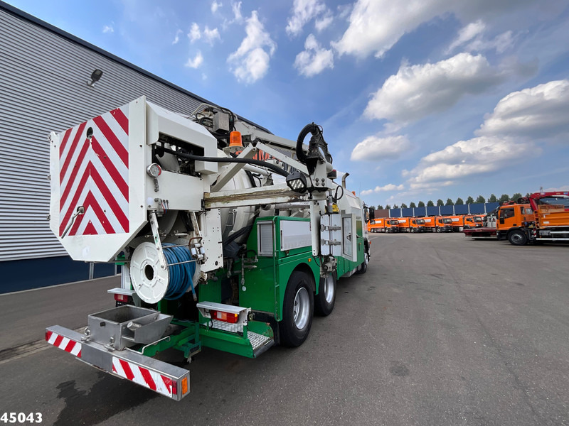 Volvo FM 340 6x4 7m³ Combi kolkenzuiger Just 159.037 km! - Maşină pentru vidanjări: Foto 5 Volvo FM 340 6x4 7m³ Combi kolkenzuiger Just 159.037 km! - Maşină pentru vidanjări: Foto 5