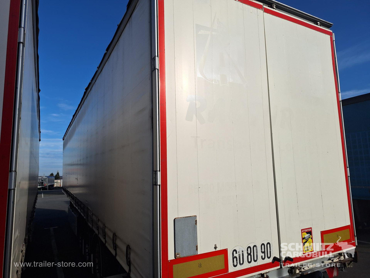 FRUEHAUF Curtainsider Standard Taillift - Semiremorcă prelată: Foto 5 FRUEHAUF Curtainsider Standard Taillift - Semiremorcă prelată: Foto 5