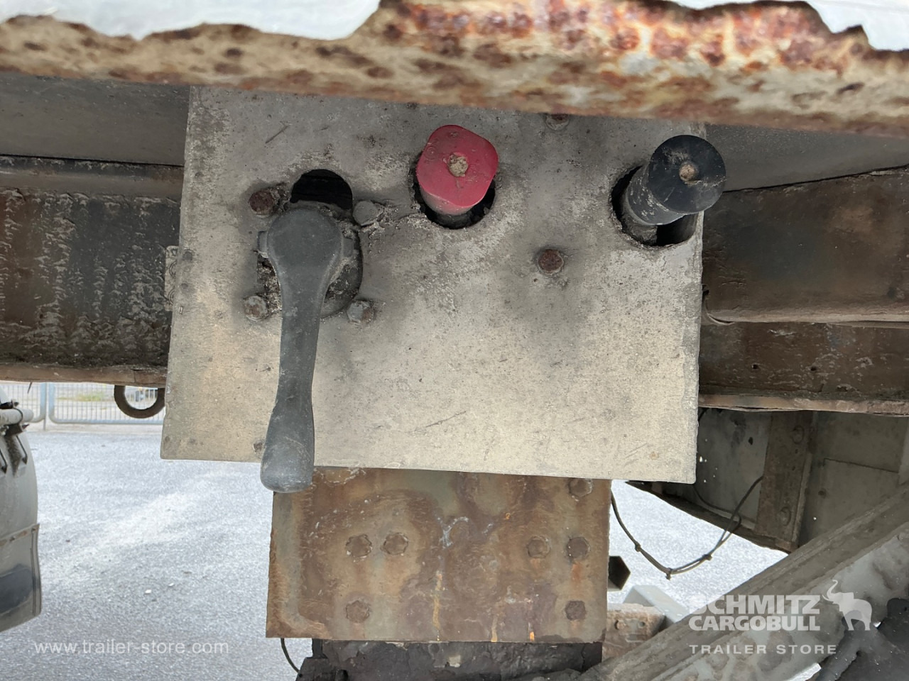 KRONE Dryfreight Standard Taillift - Semiremorcă furgon: Foto 4 KRONE Dryfreight Standard Taillift - Semiremorcă furgon: Foto 4