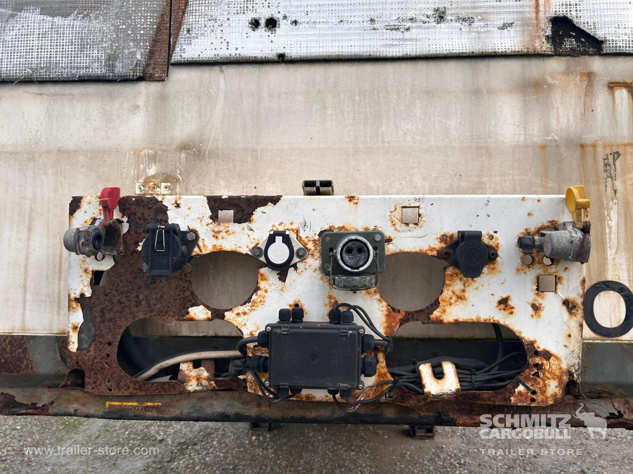 KRONE Reefer Standard - Semiremorcă izoterma: Foto 5 KRONE Reefer Standard - Semiremorcă izoterma: Foto 5