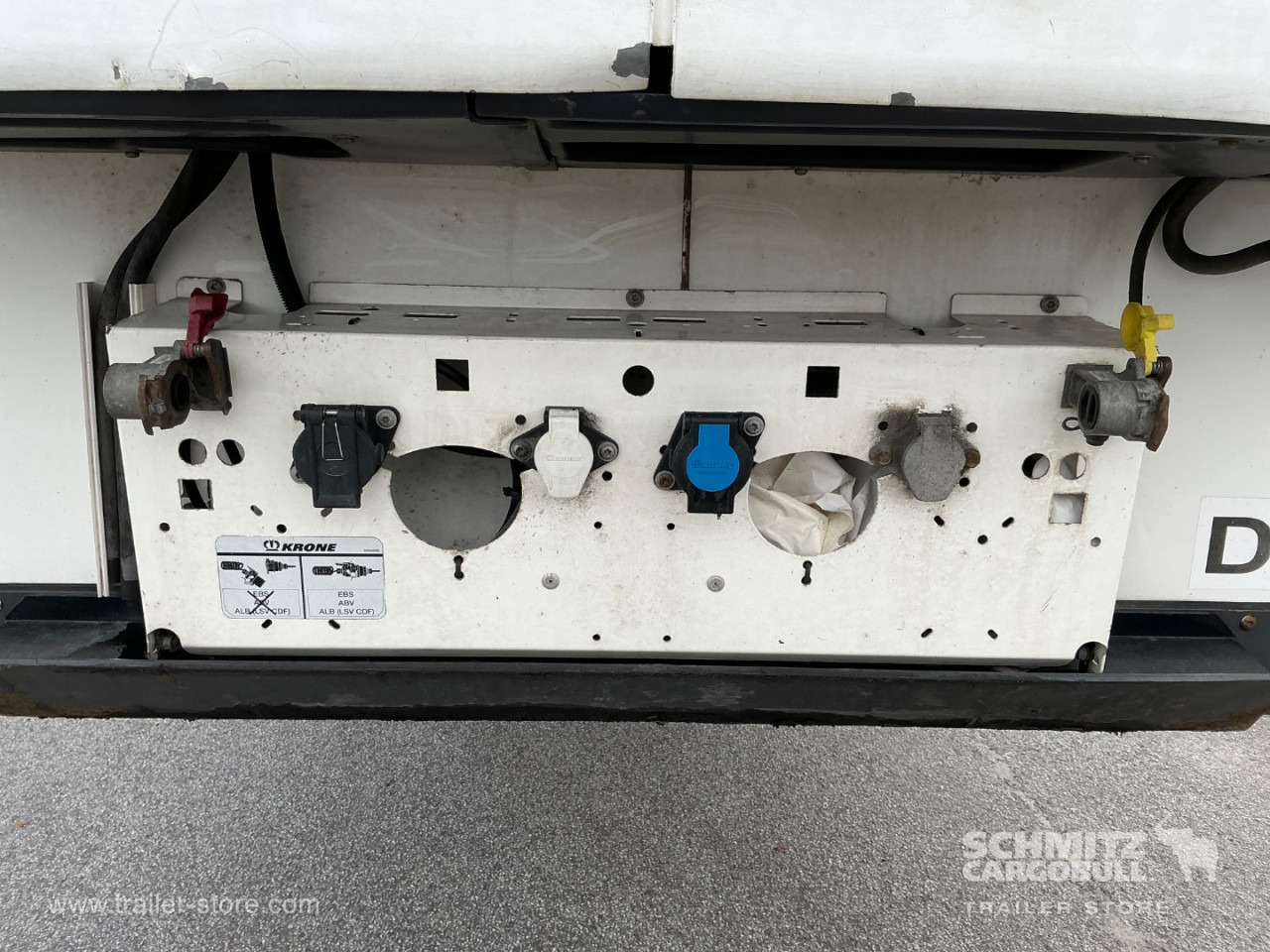 KRONE Reefer Standard - Semiremorcă izoterma: Foto 4 KRONE Reefer Standard - Semiremorcă izoterma: Foto 4