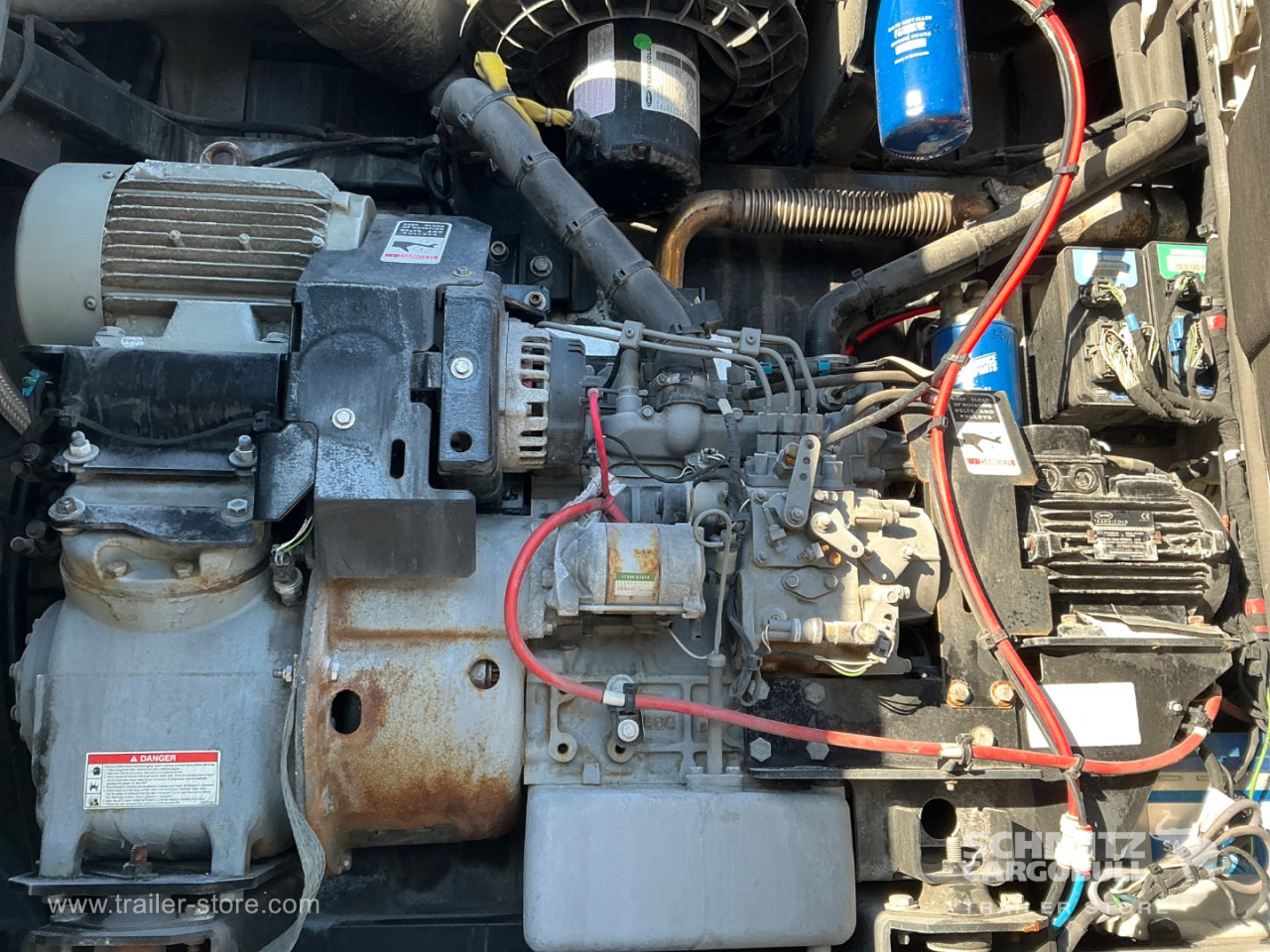 SCHMITZ Reefer Standard - Semiremorcă izoterma: Foto 2 SCHMITZ Reefer Standard - Semiremorcă izoterma: Foto 2