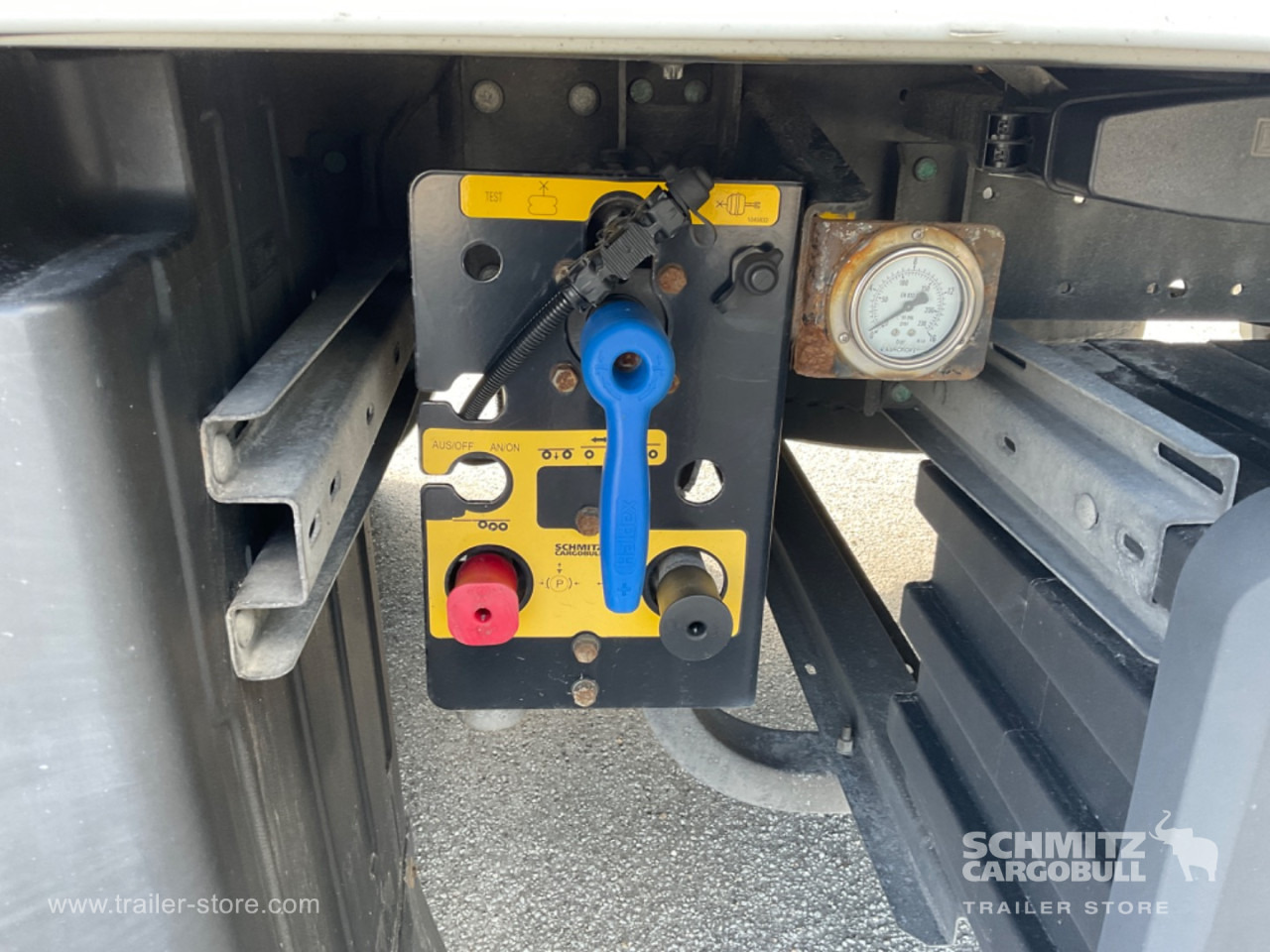 SCHMITZ Reefer Standard Double deck - Semiremorcă izoterma: Foto 3 SCHMITZ Reefer Standard Double deck - Semiremorcă izoterma: Foto 3