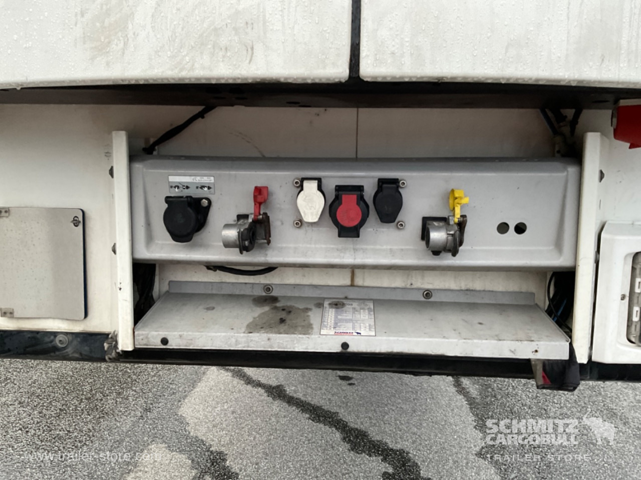 SCHMITZ Reefer Standard Double deck - Semiremorcă izoterma: Foto 4 SCHMITZ Reefer Standard Double deck - Semiremorcă izoterma: Foto 4