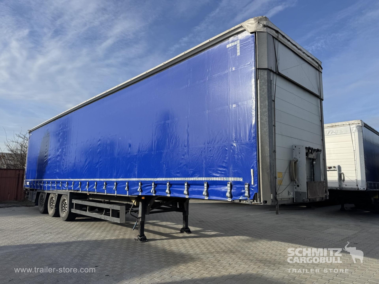 SCHMITZ Curtainsider Mega - Semiremorcă prelată: Foto 1 SCHMITZ Curtainsider Mega - Semiremorcă prelată: Foto 1