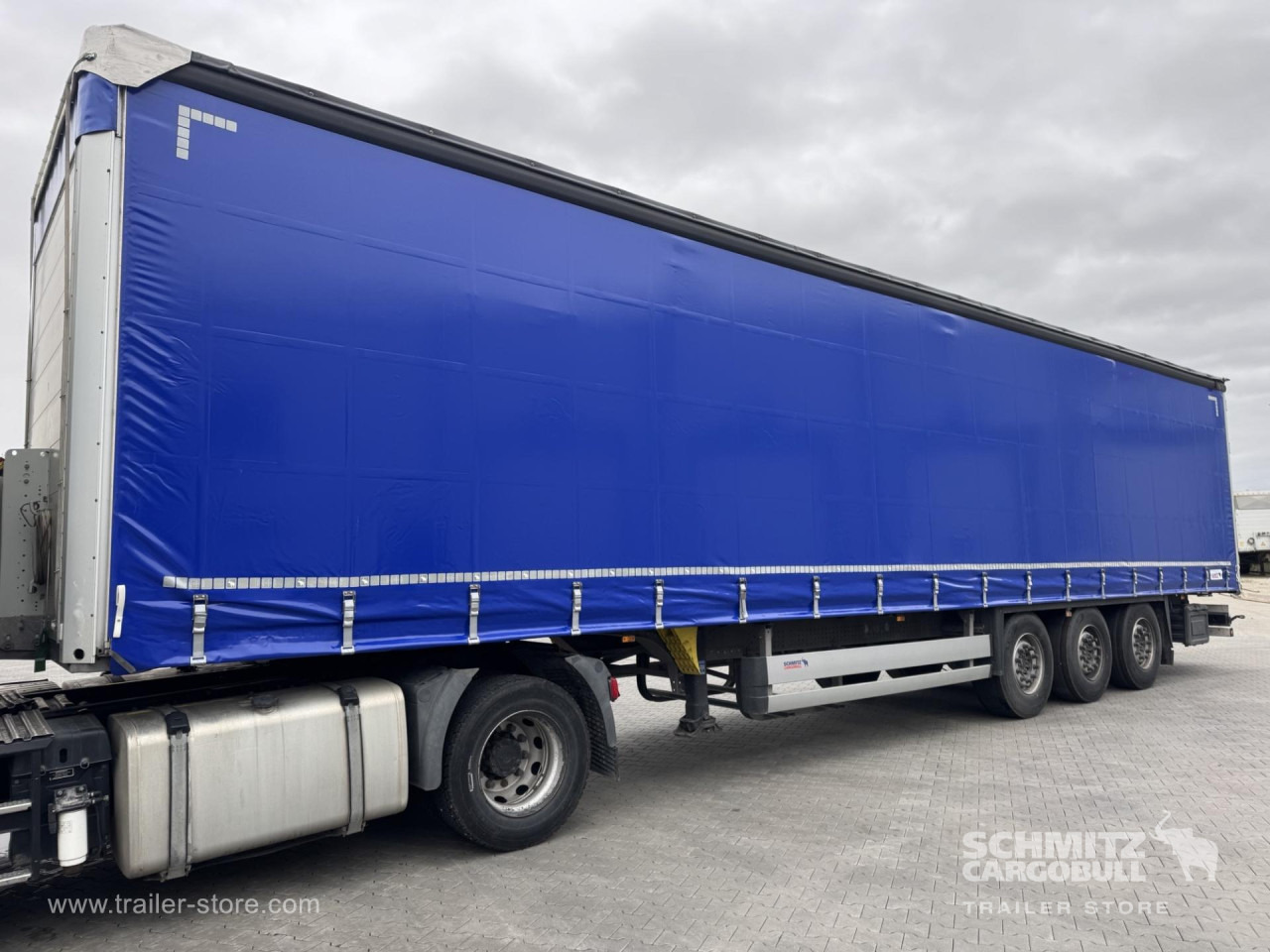 SCHMITZ Curtainsider Standard - Semiremorcă prelată: Foto 5 SCHMITZ Curtainsider Standard - Semiremorcă prelată: Foto 5