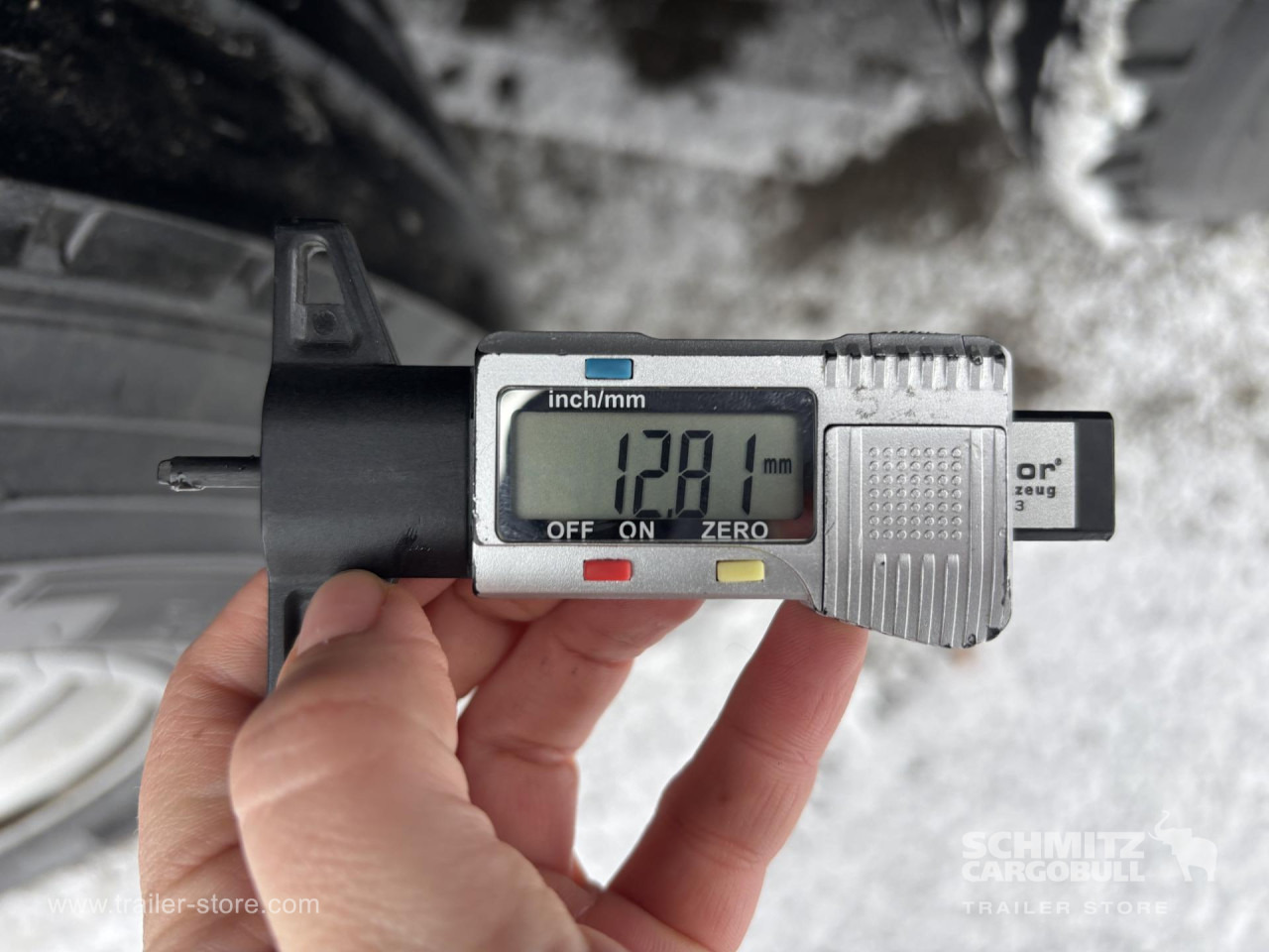 SCHMITZ Curtainsider Standard - Semiremorcă prelată: Foto 3 SCHMITZ Curtainsider Standard - Semiremorcă prelată: Foto 3